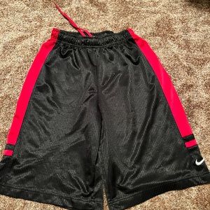 nike basketball shorts